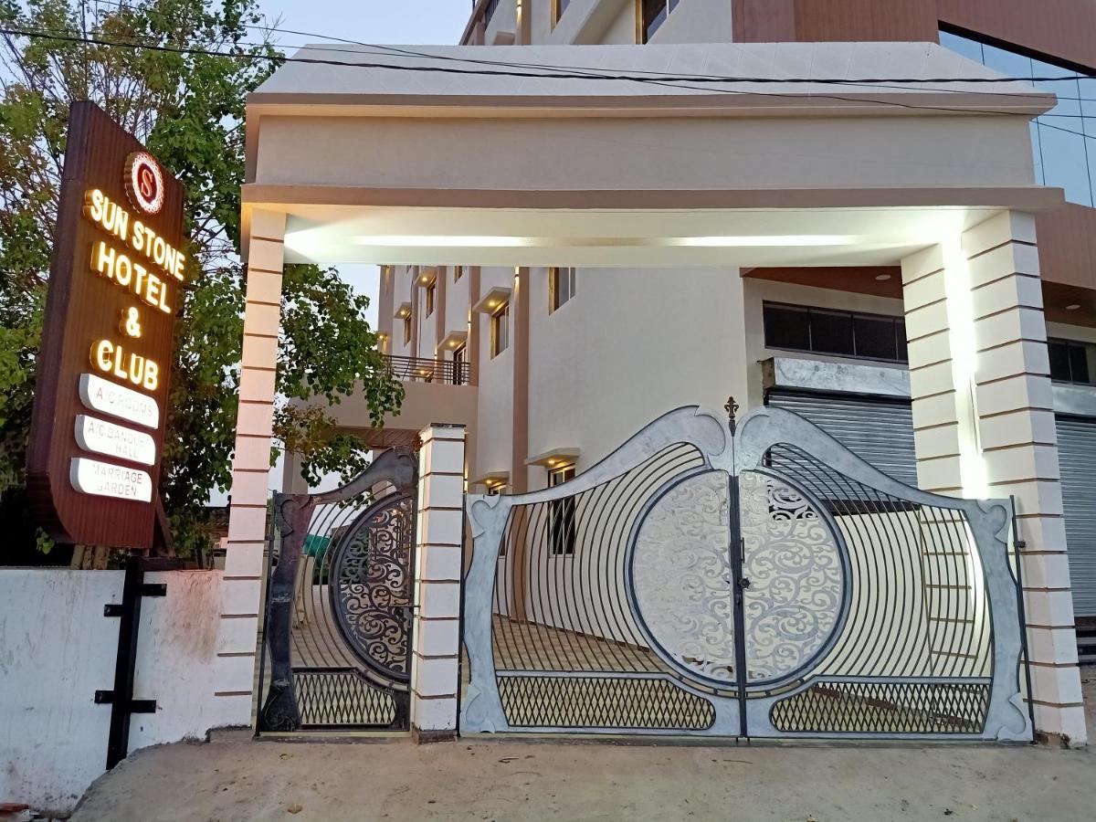 Sun Stone Hotel&Club - Jawai Sheoganj Extérieur photo