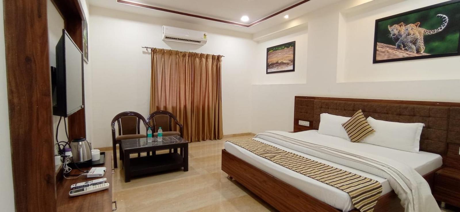 Sun Stone Hotel&Club - Jawai Sheoganj Extérieur photo