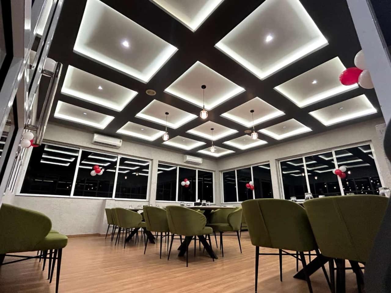 Sun Stone Hotel&Club - Jawai Sheoganj Extérieur photo